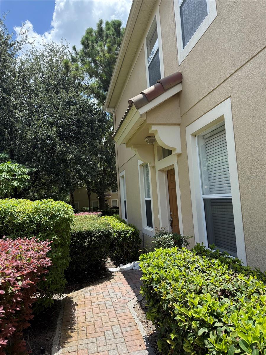 Image 9 of 9 For 6360 Ranelagh Drive 101