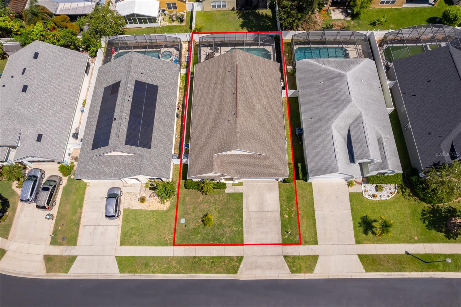 Image 30 of 33 For 15434 Markham Drive