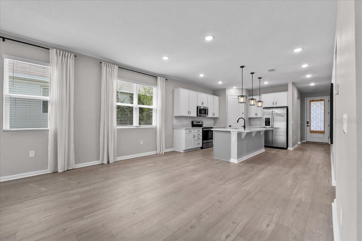 Image 13 of 44 For 1717 Hilltop Drive