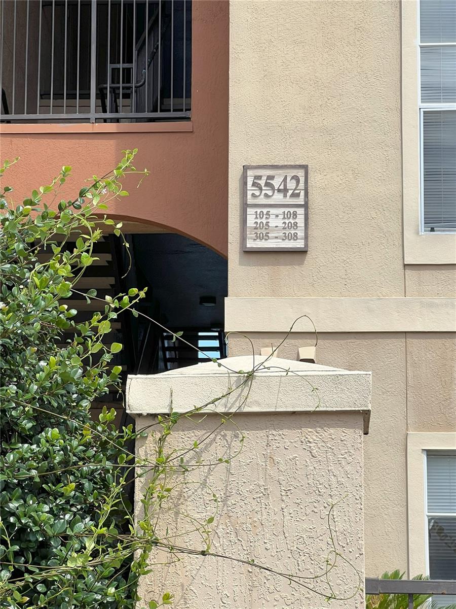 Image 18 of 20 For 5542 Metrowest Boulevard 206