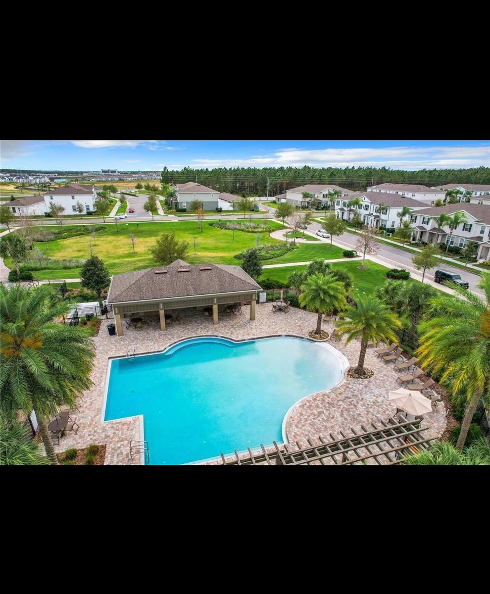 Image 22 of 27 For 16582 Silversaw Palm Drive