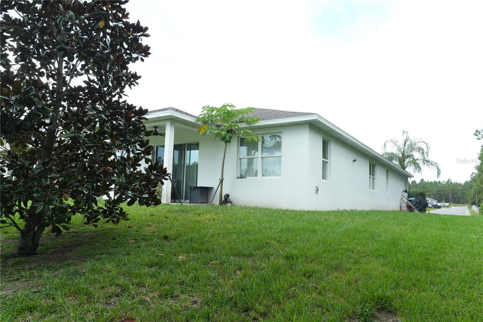 Image 5 of 27 For 16582 Silversaw Palm Drive