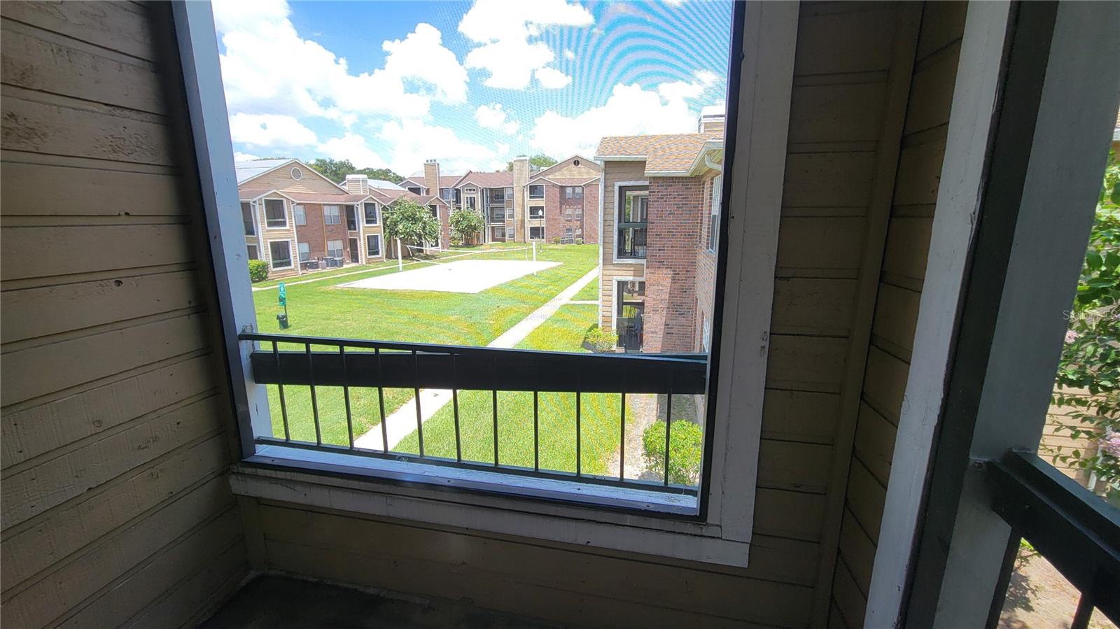 Image 20 of 37 For 5500 Devonbriar Way 210