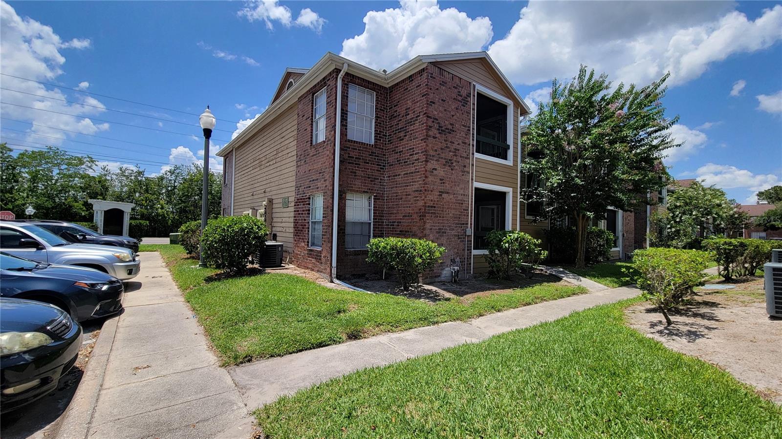 Image 3 of 37 For 5500 Devonbriar Way 210