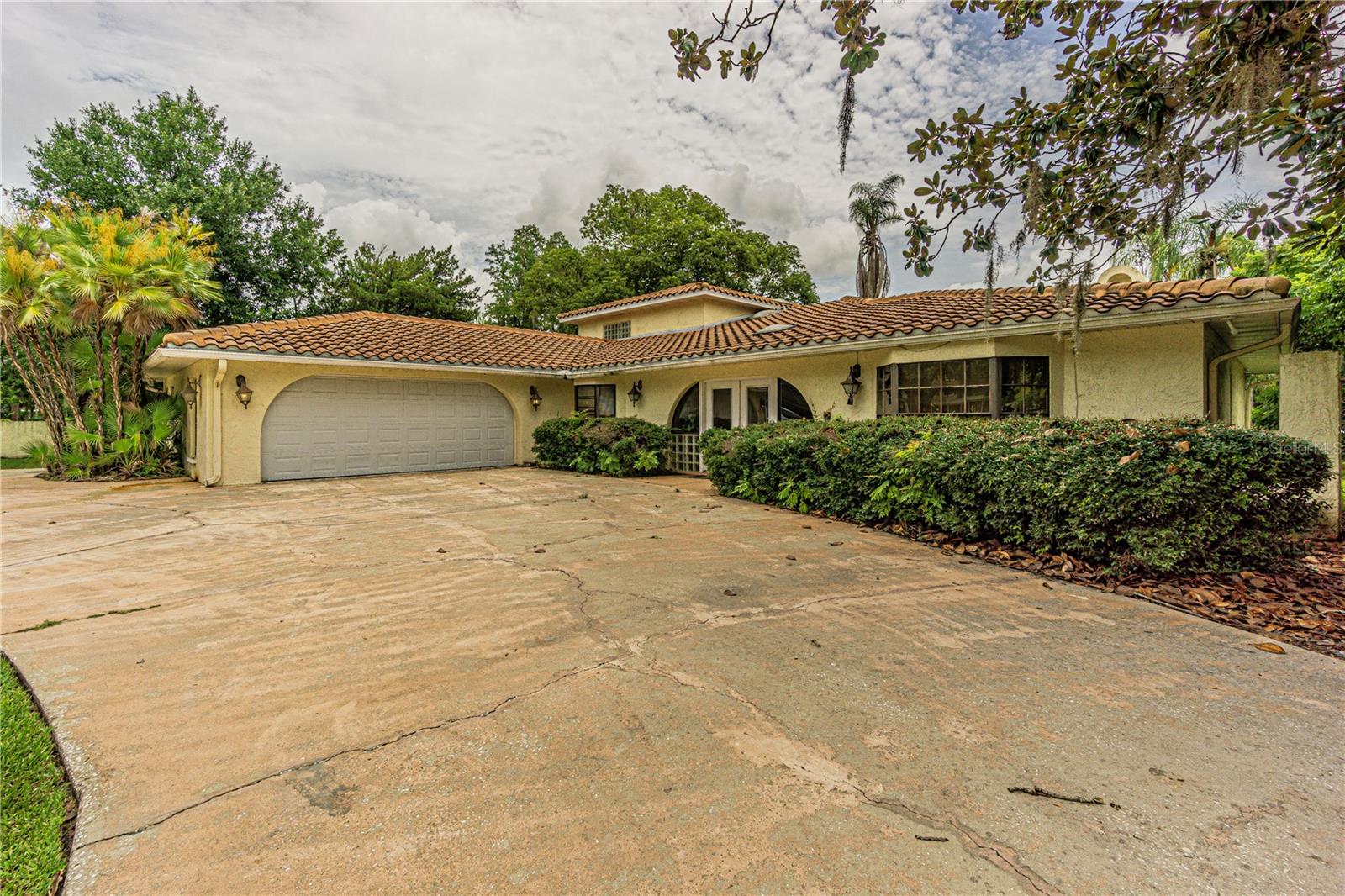 Image 2 of 42 For 18129 Crawley Drive 1
