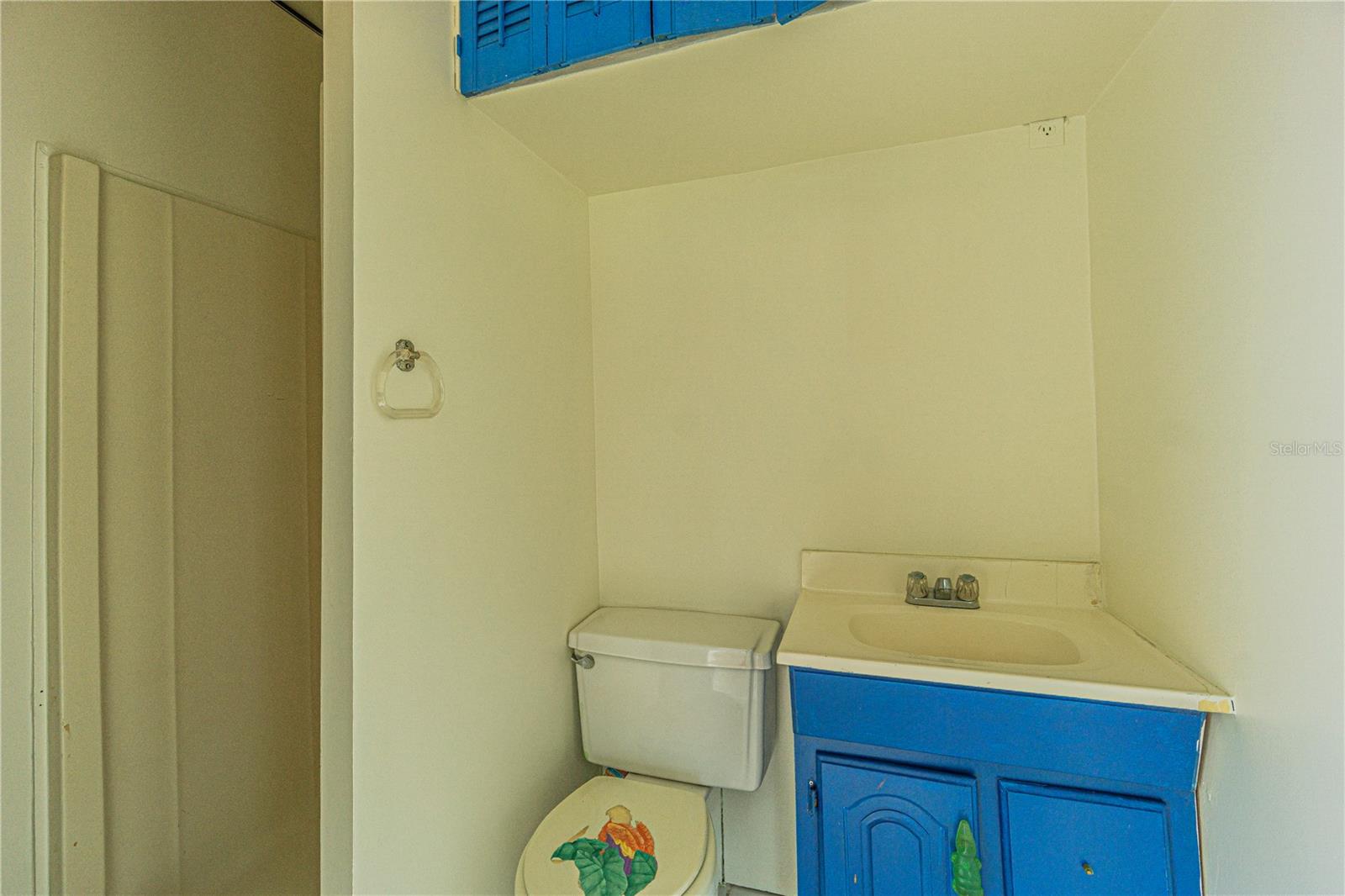 Image 26 of 42 For 18129 Crawley Drive 1