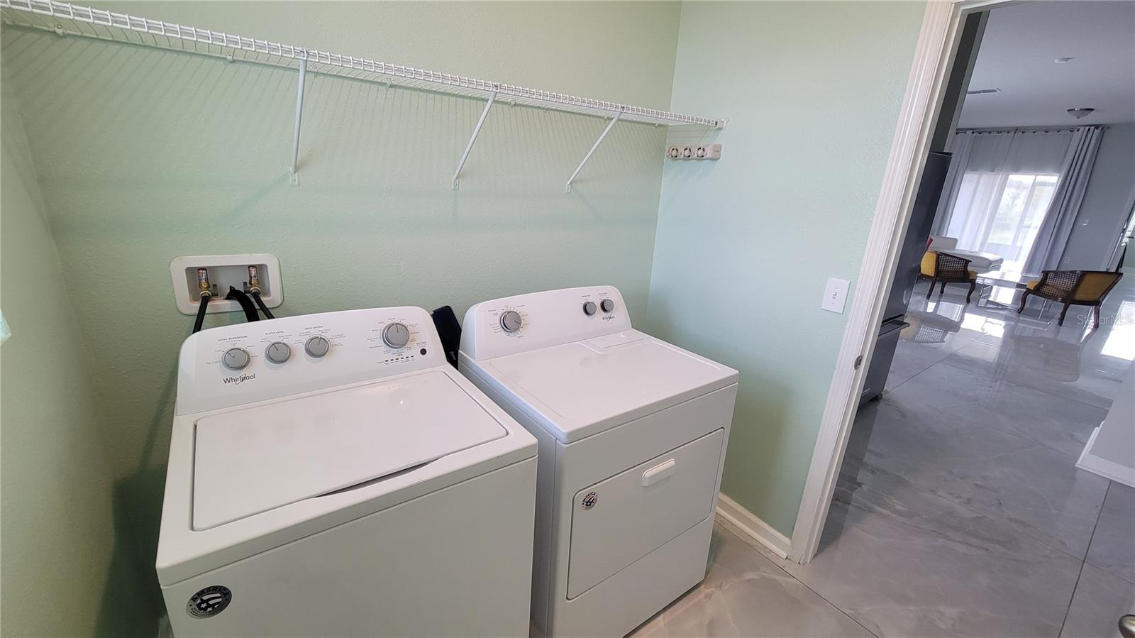 Image 29 of 52 For 1175 Lycaste Drive