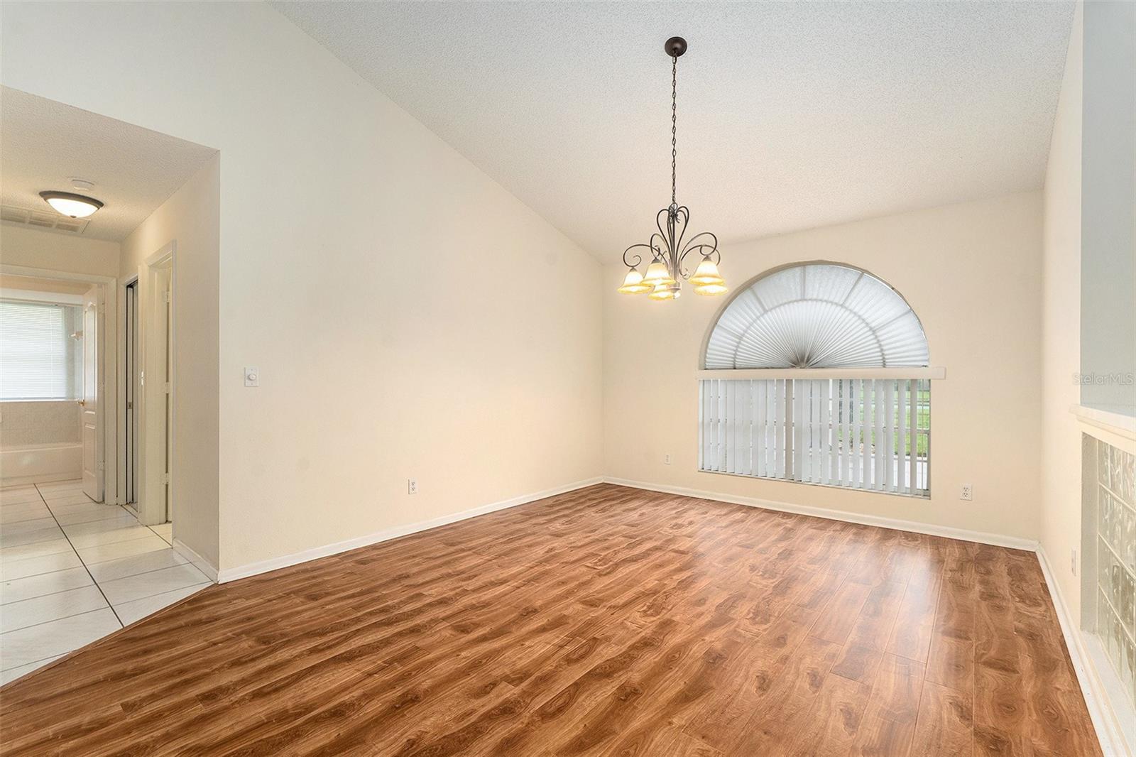 Image 11 of 31 For 14181 Cornewall Lane
