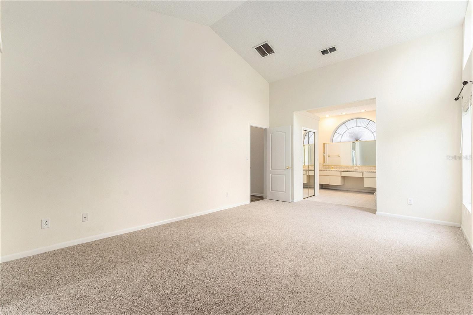 Image 18 of 31 For 14181 Cornewall Lane
