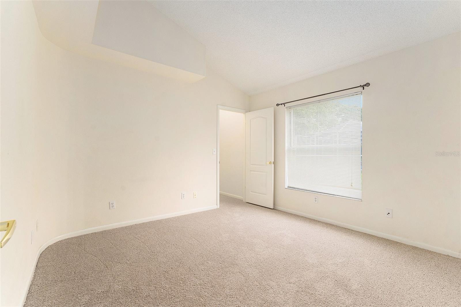 Image 22 of 31 For 14181 Cornewall Lane