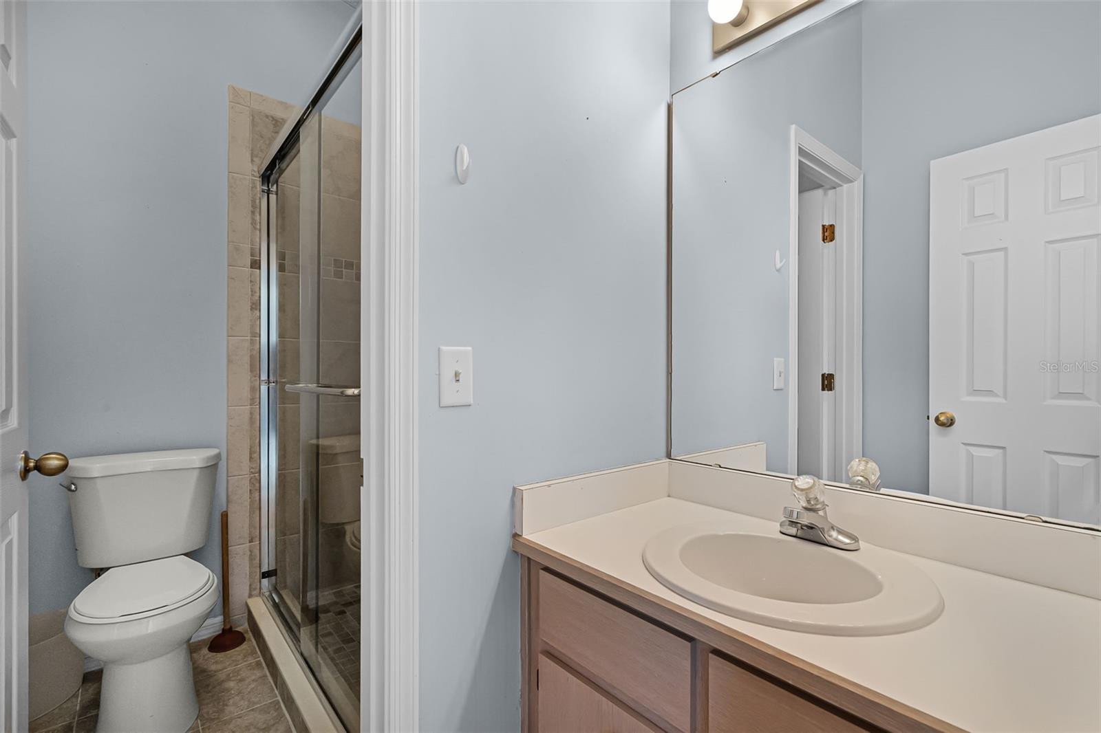 Image 15 of 20 For 8370 Sandpoint Boulevard