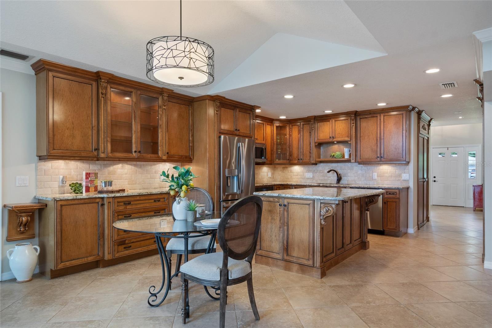 Image 17 of 64 For 5608 Bear Lake Circle