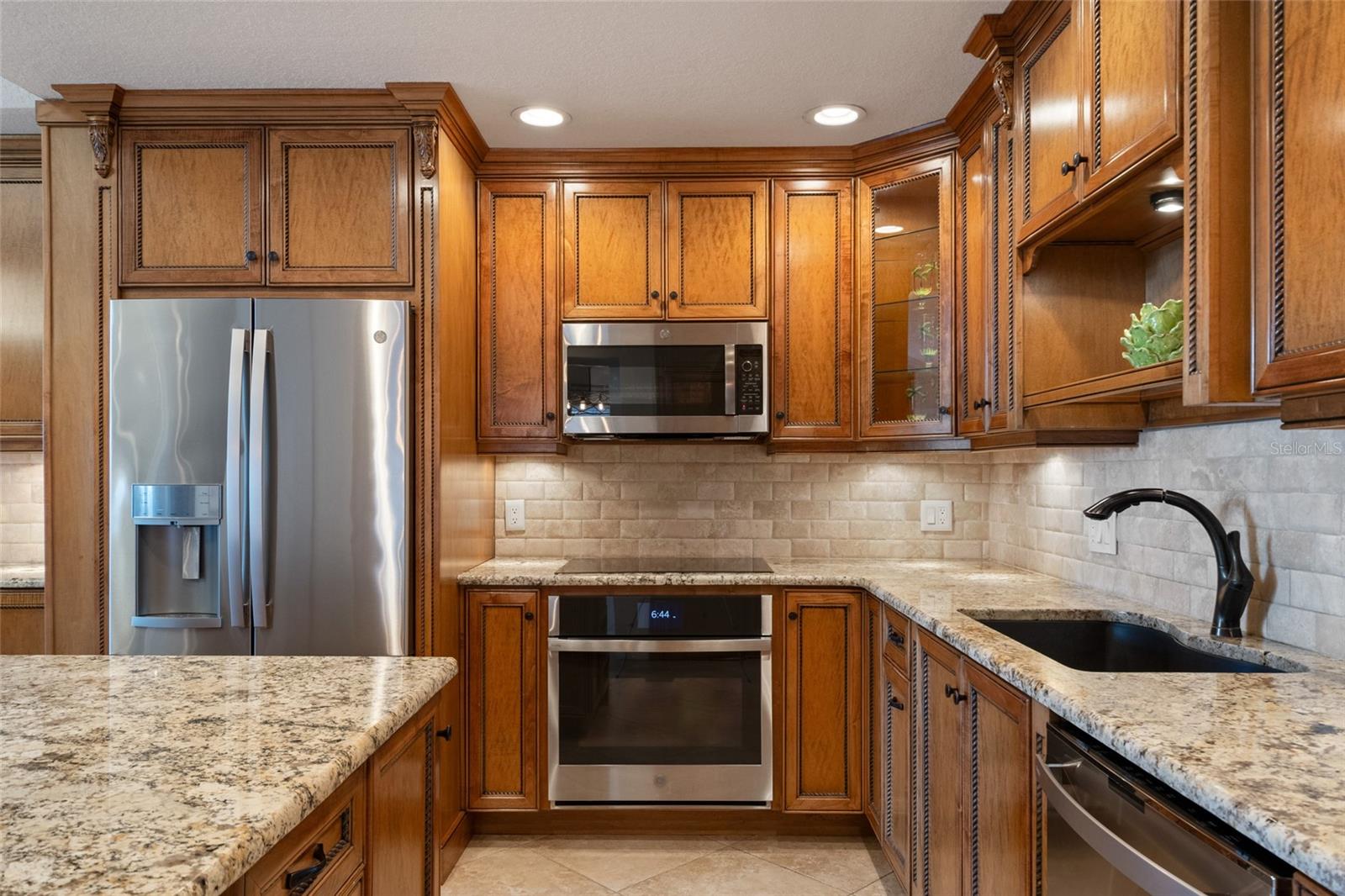 Image 18 of 64 For 5608 Bear Lake Circle