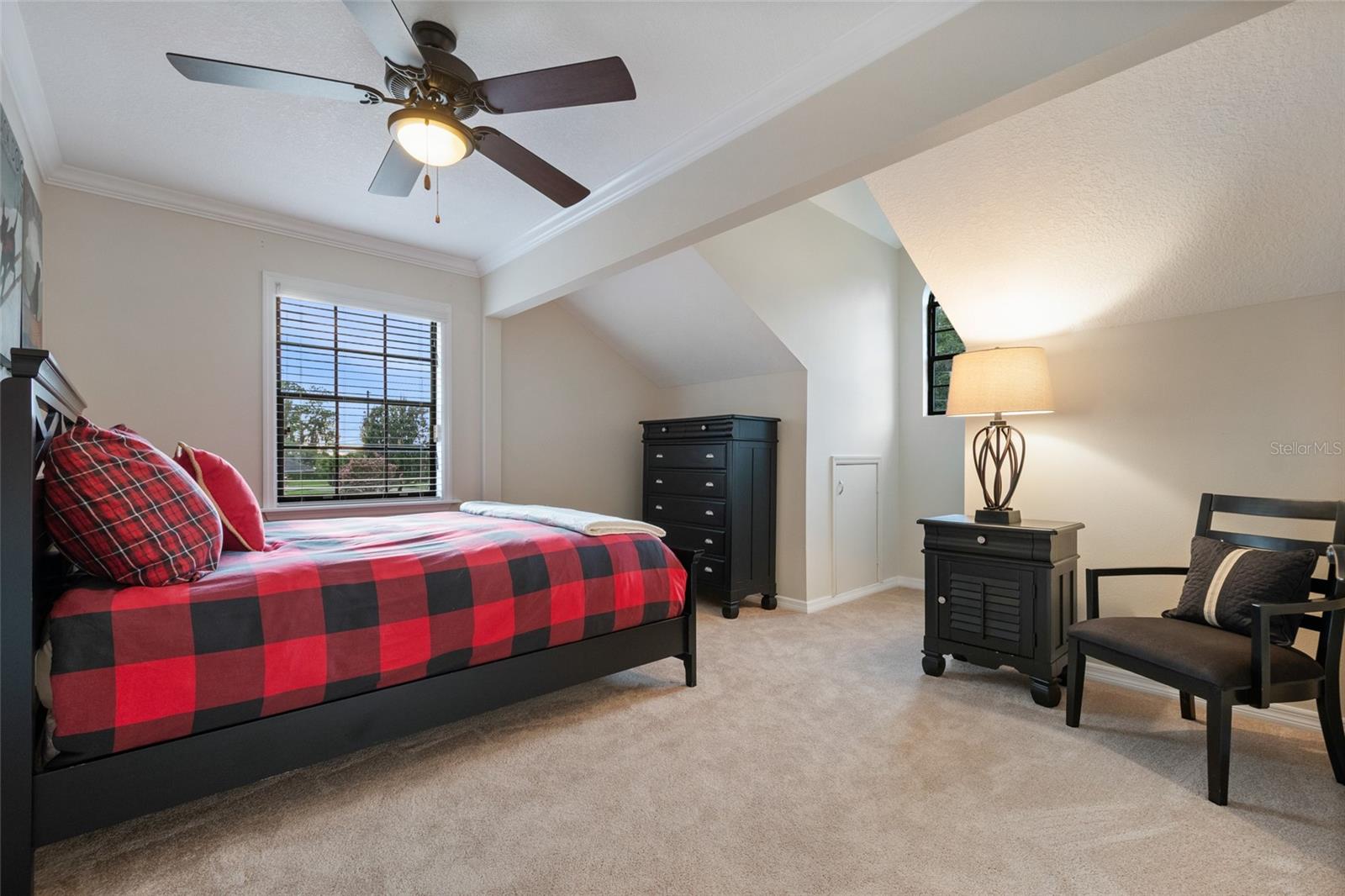 Image 41 of 64 For 5608 Bear Lake Circle