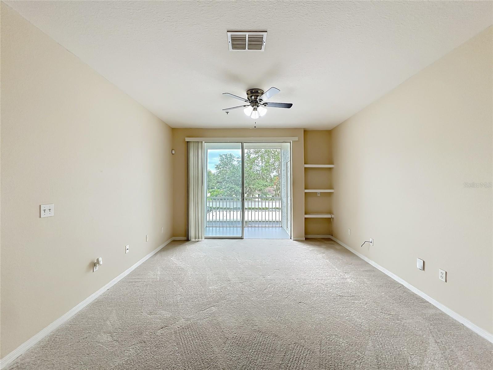 Image 10 of 51 For 2705 Maitland Crossing Way 205