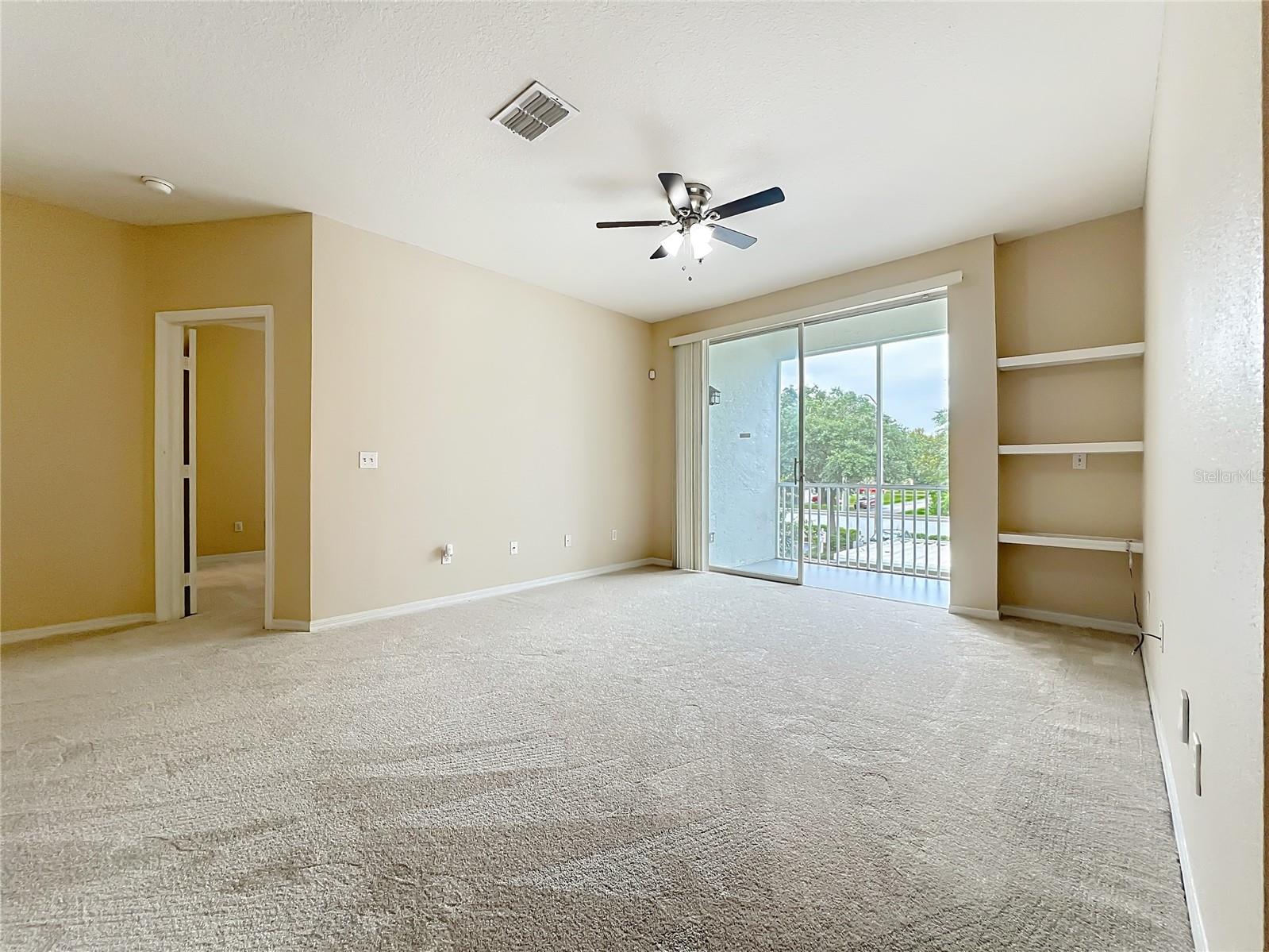Image 12 of 51 For 2705 Maitland Crossing Way 205