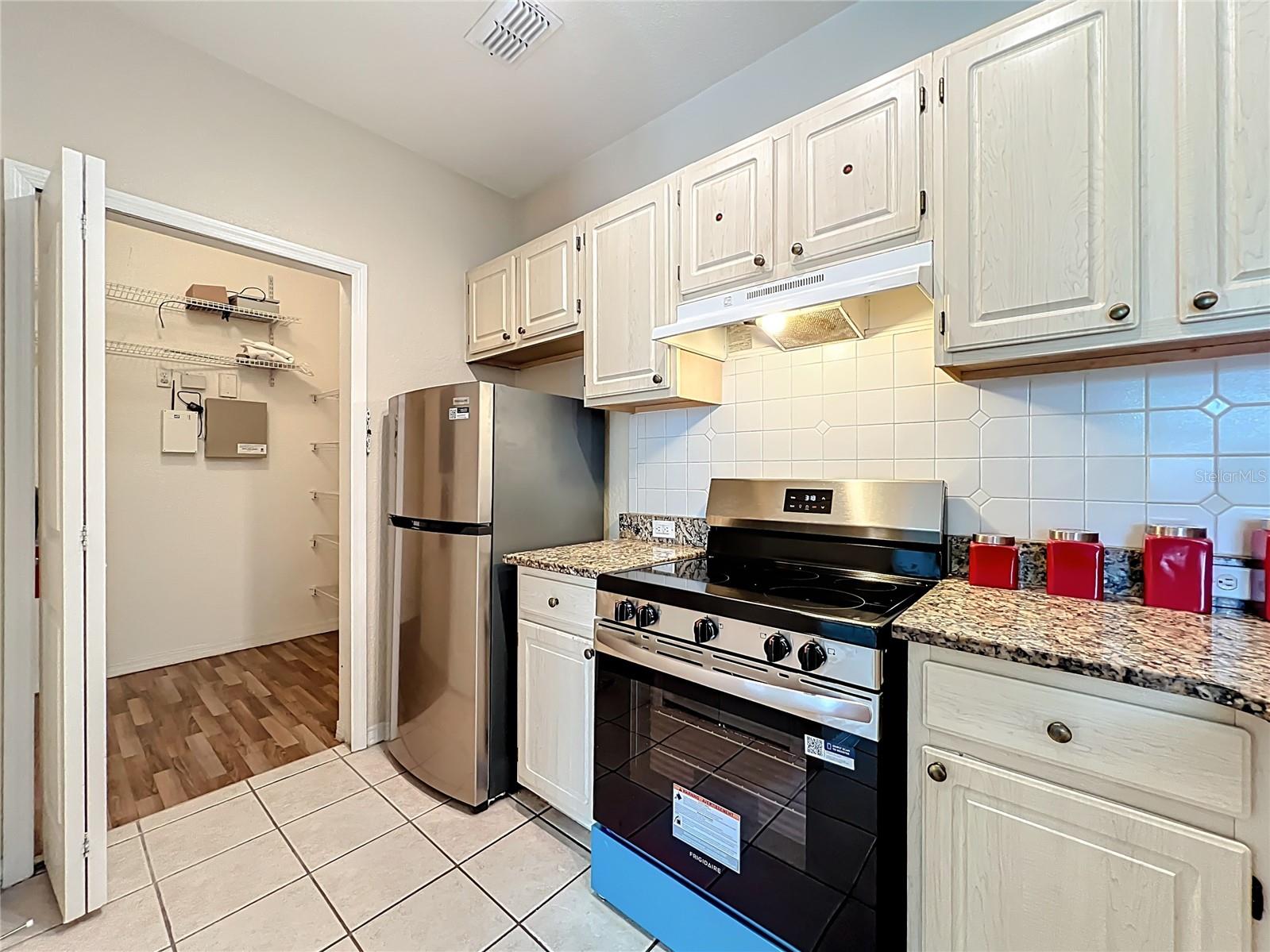 Image 19 of 51 For 2705 Maitland Crossing Way 205