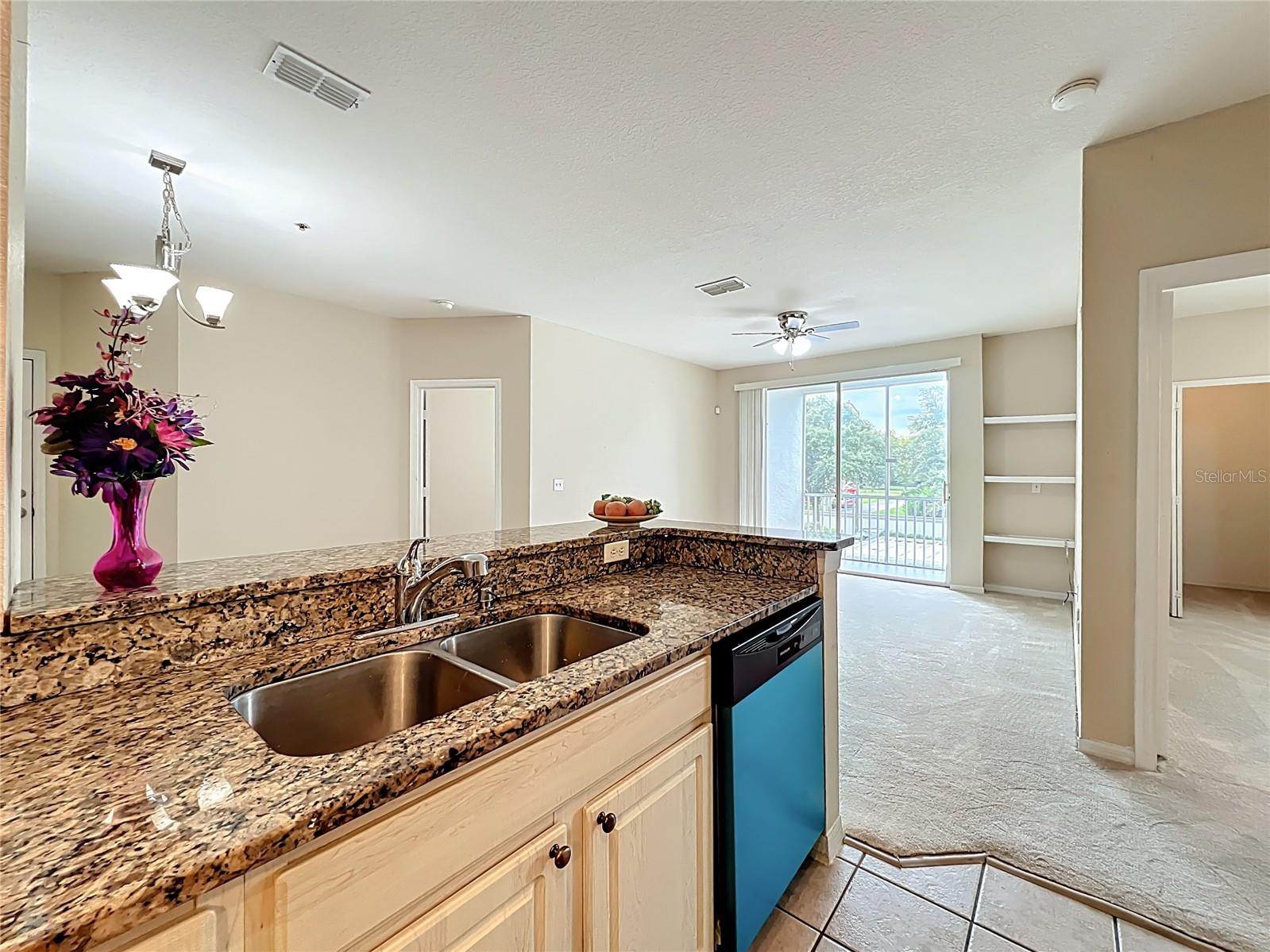 Image 20 of 51 For 2705 Maitland Crossing Way 205