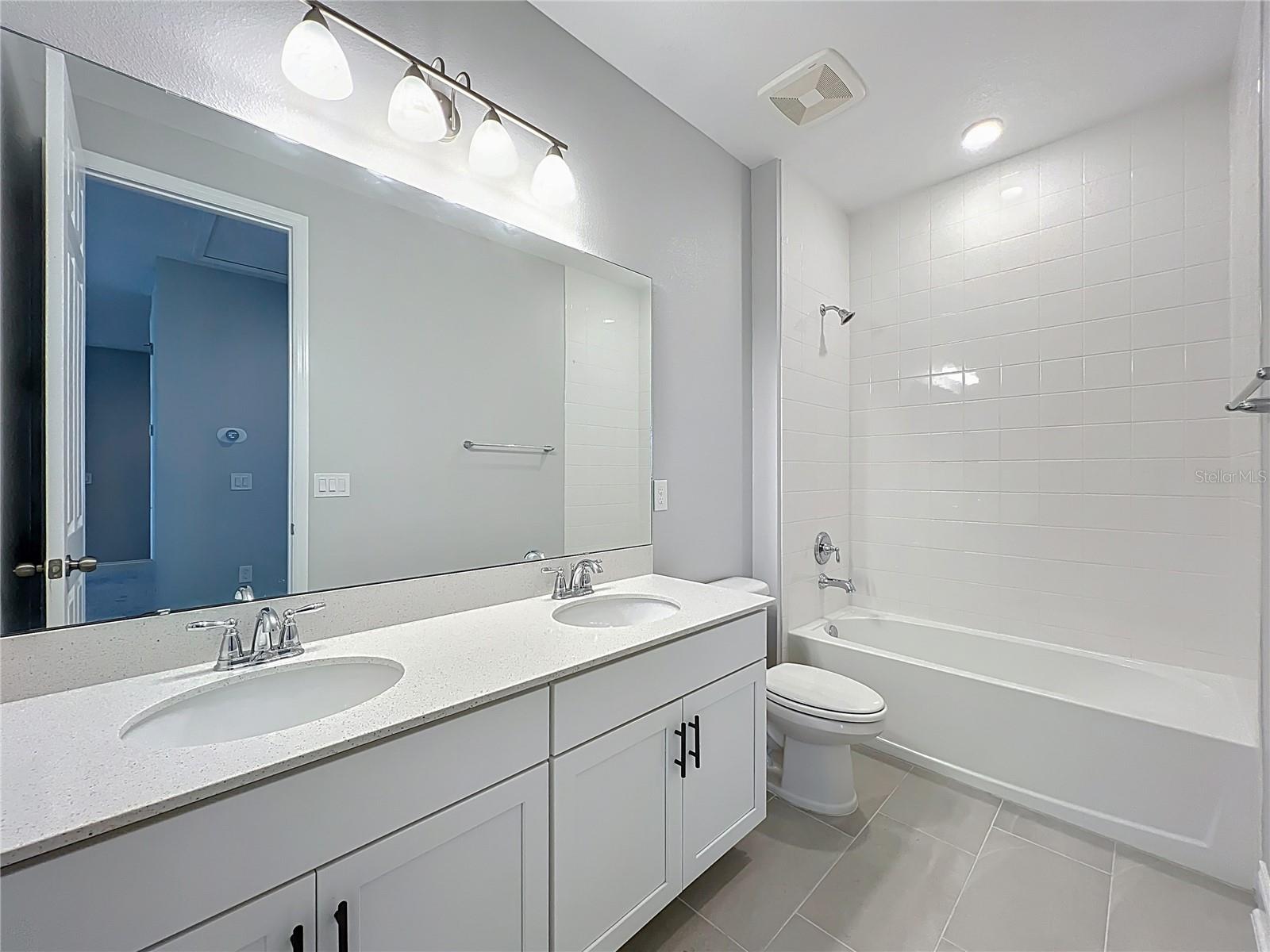 Image 41 of 64 For 13185 Blossom Valley Drive