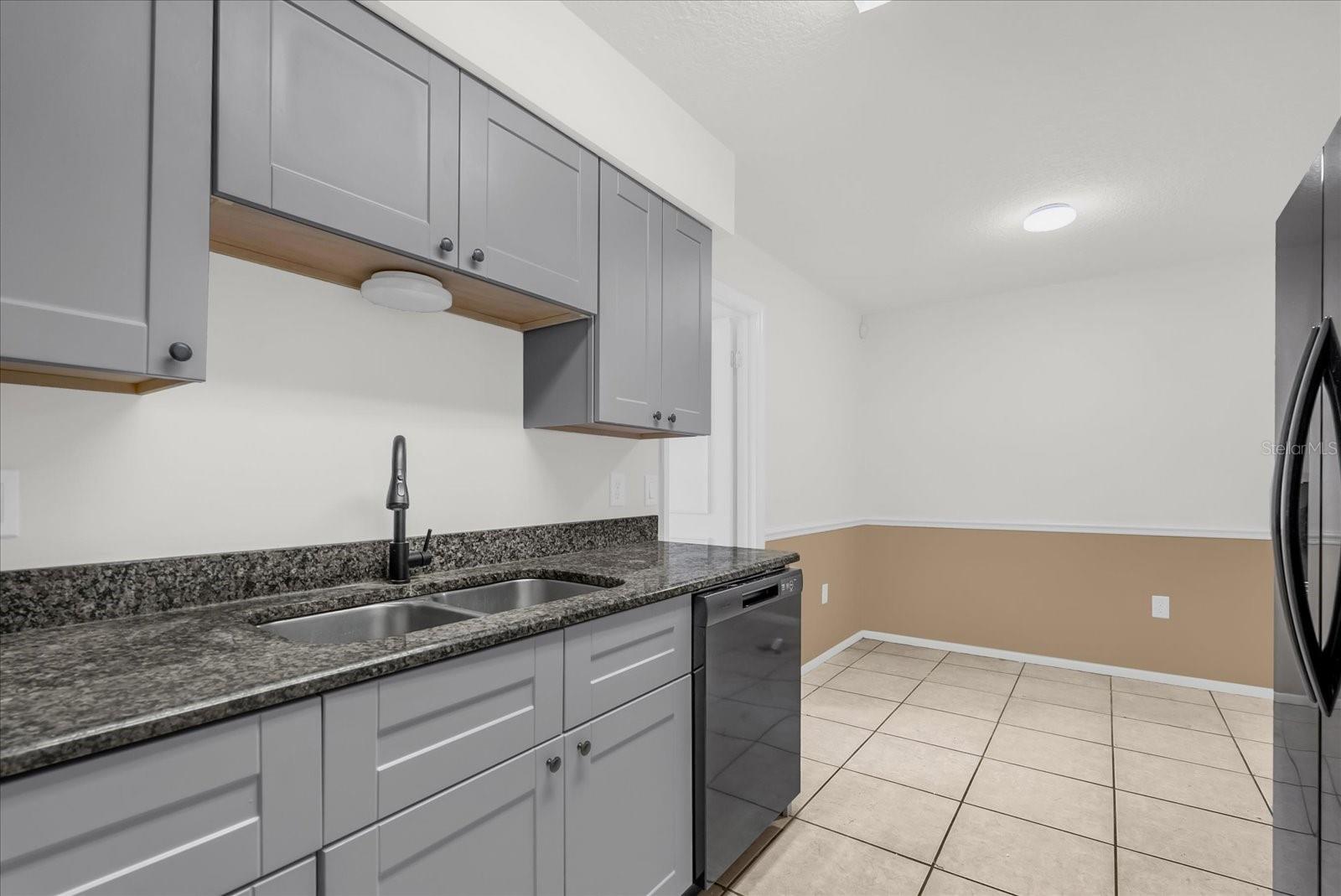 Image 3 of 22 For 1279 Woodman Way