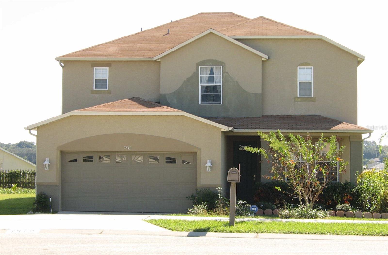 Listing Details for 7512 Fordham Creek Lane, ORLANDO, FL 32818