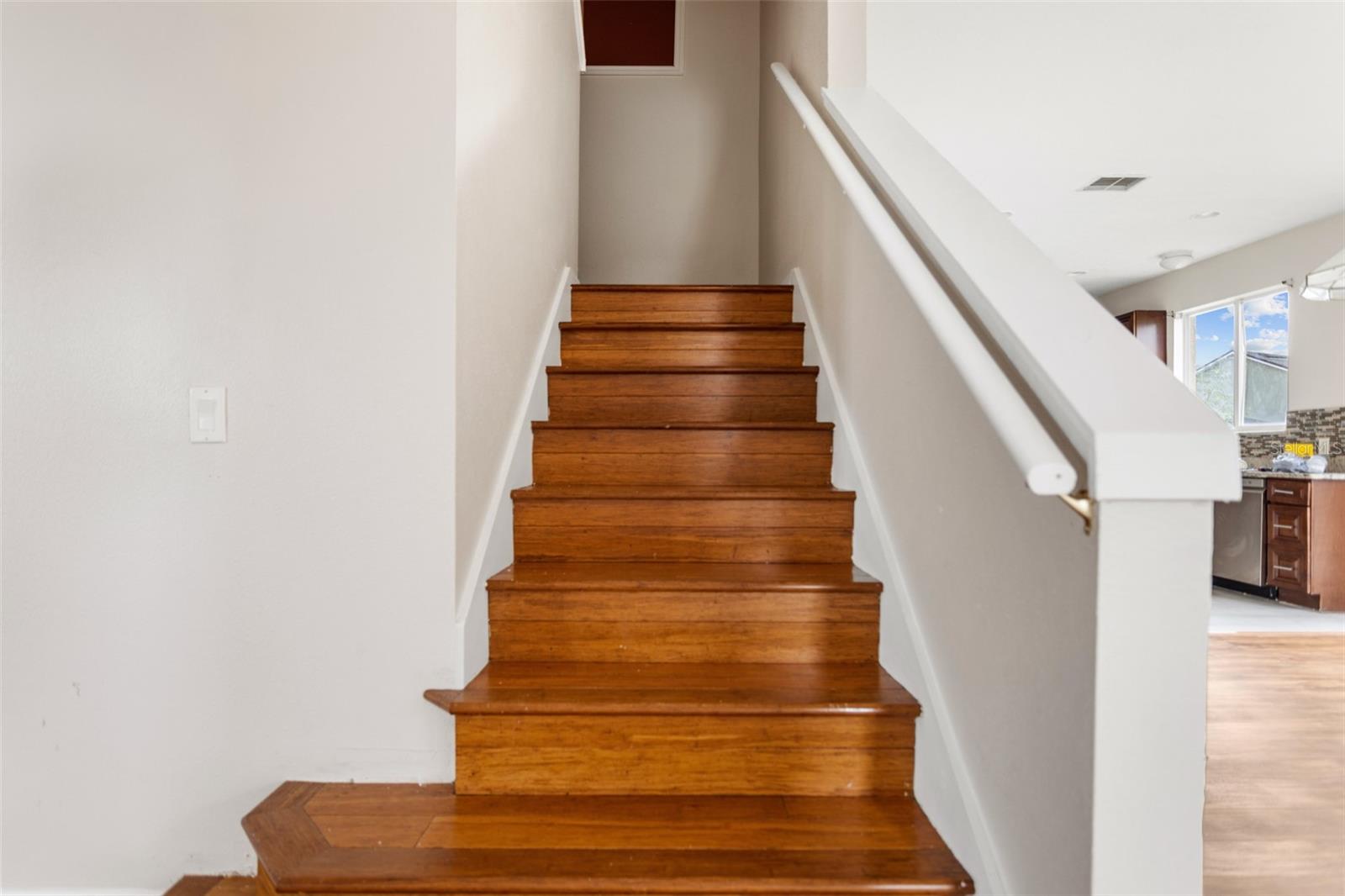 Image 13 of 35 For 7512 Fordham Creek Lane