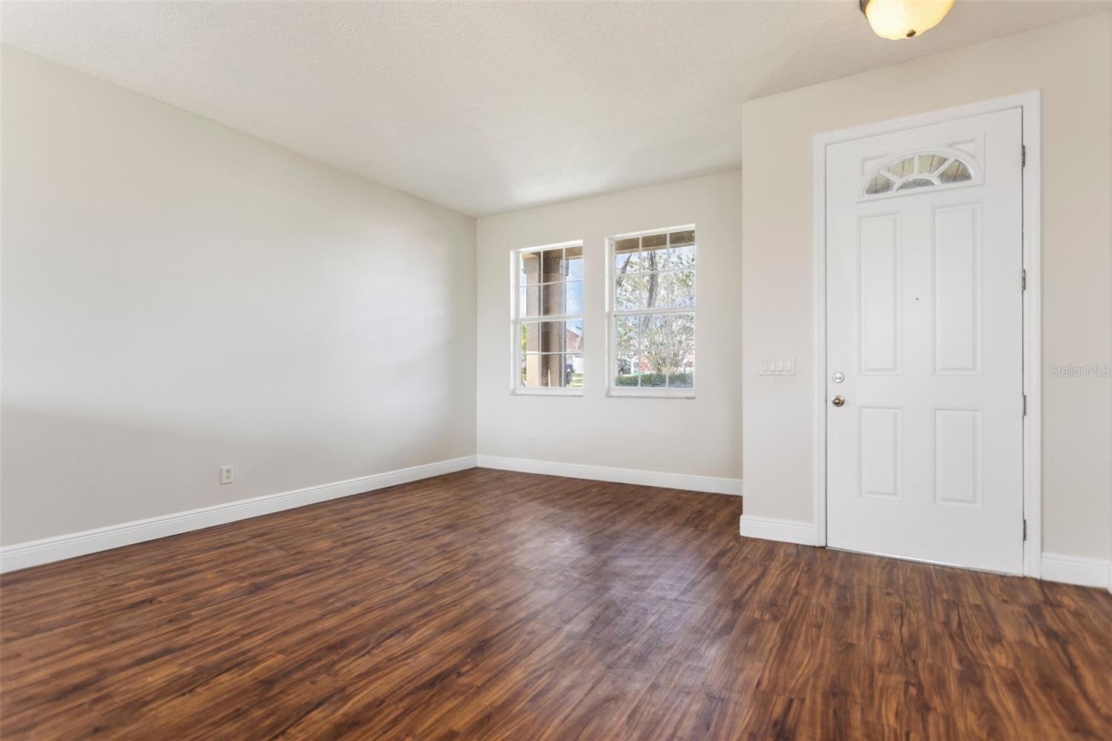 Image 15 of 35 For 7512 Fordham Creek Lane