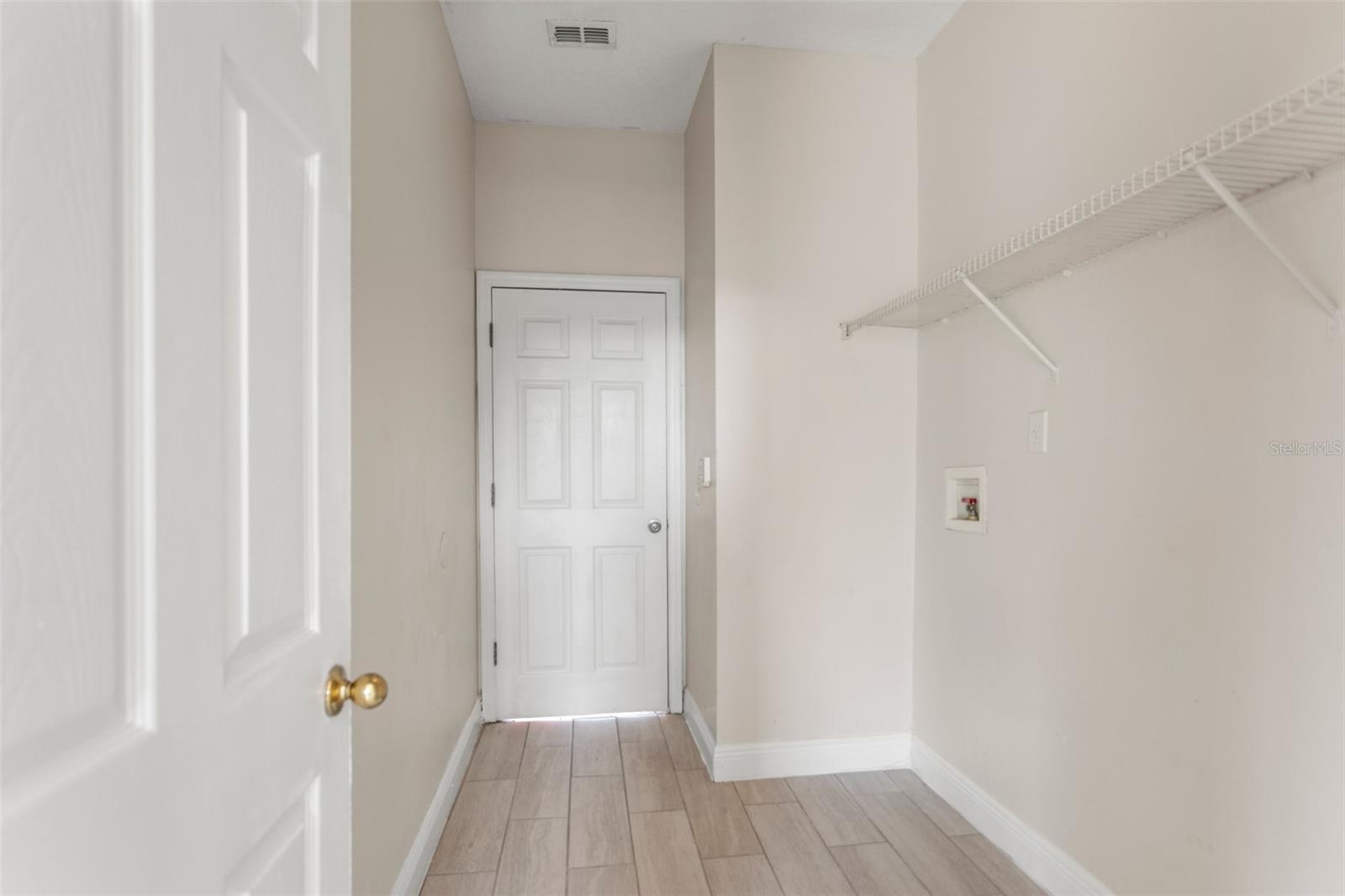 Image 32 of 35 For 7512 Fordham Creek Lane