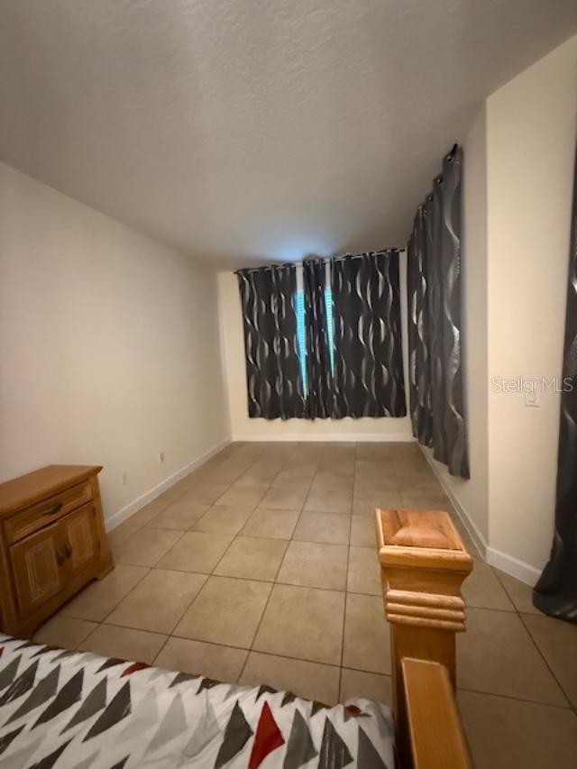 Image 18 of 31 For 4327 Conroy Club Drive