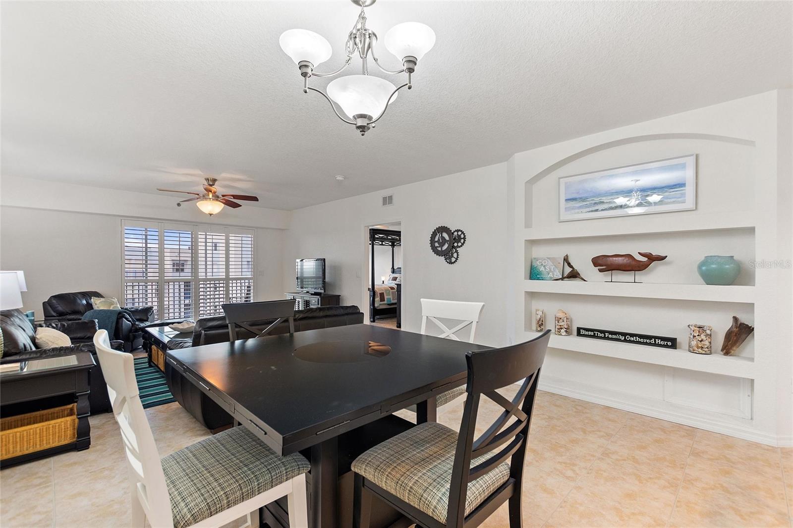 Image 16 of 39 For 5300 Atlantic Avenue 14-603