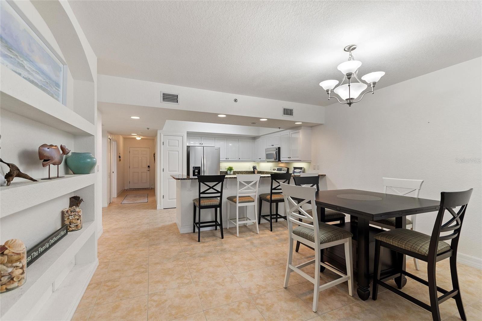 Image 17 of 39 For 5300 Atlantic Avenue 14-603