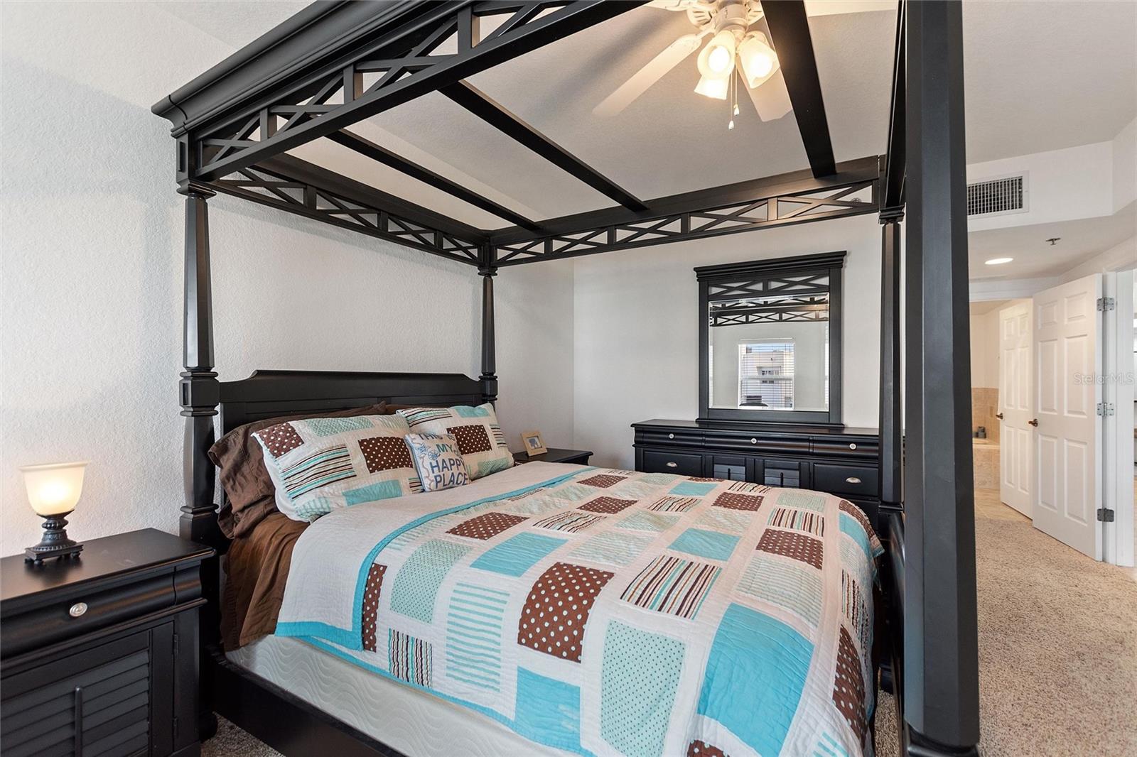 Image 20 of 39 For 5300 Atlantic Avenue 14-603