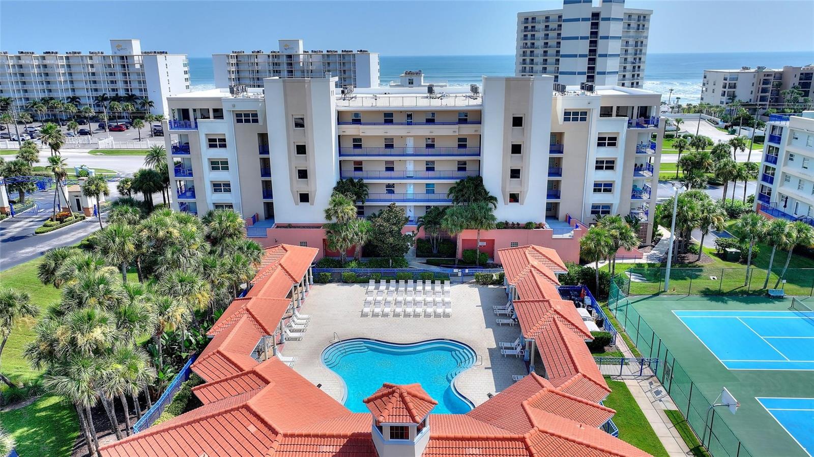 Image 24 of 39 For 5300 Atlantic Avenue 14-603