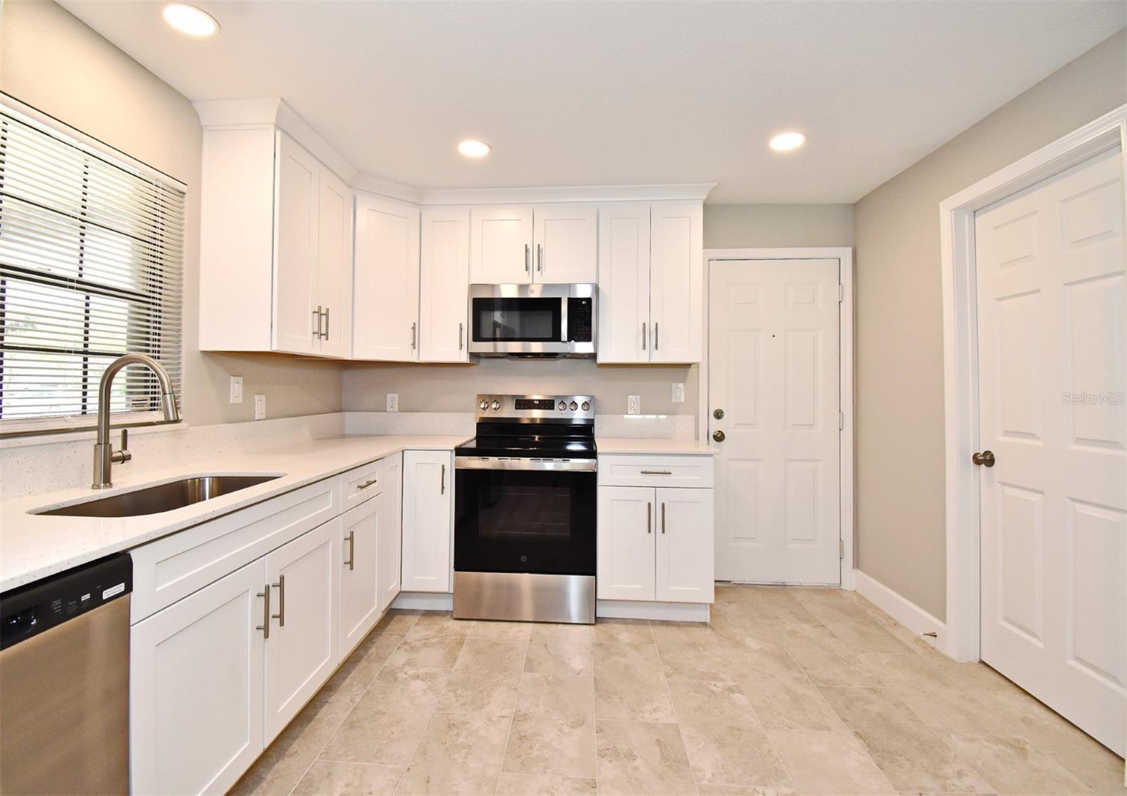 Image 4 of 55 For 1151 Greenwood Street