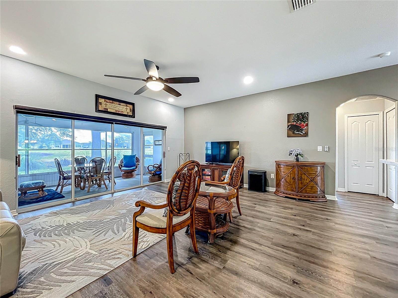 Image 10 of 49 For 27327 Roanoke Drive