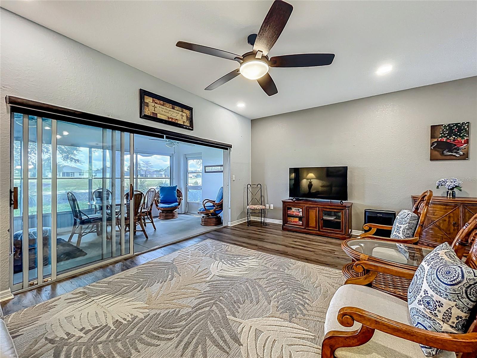 Image 15 of 49 For 27327 Roanoke Drive