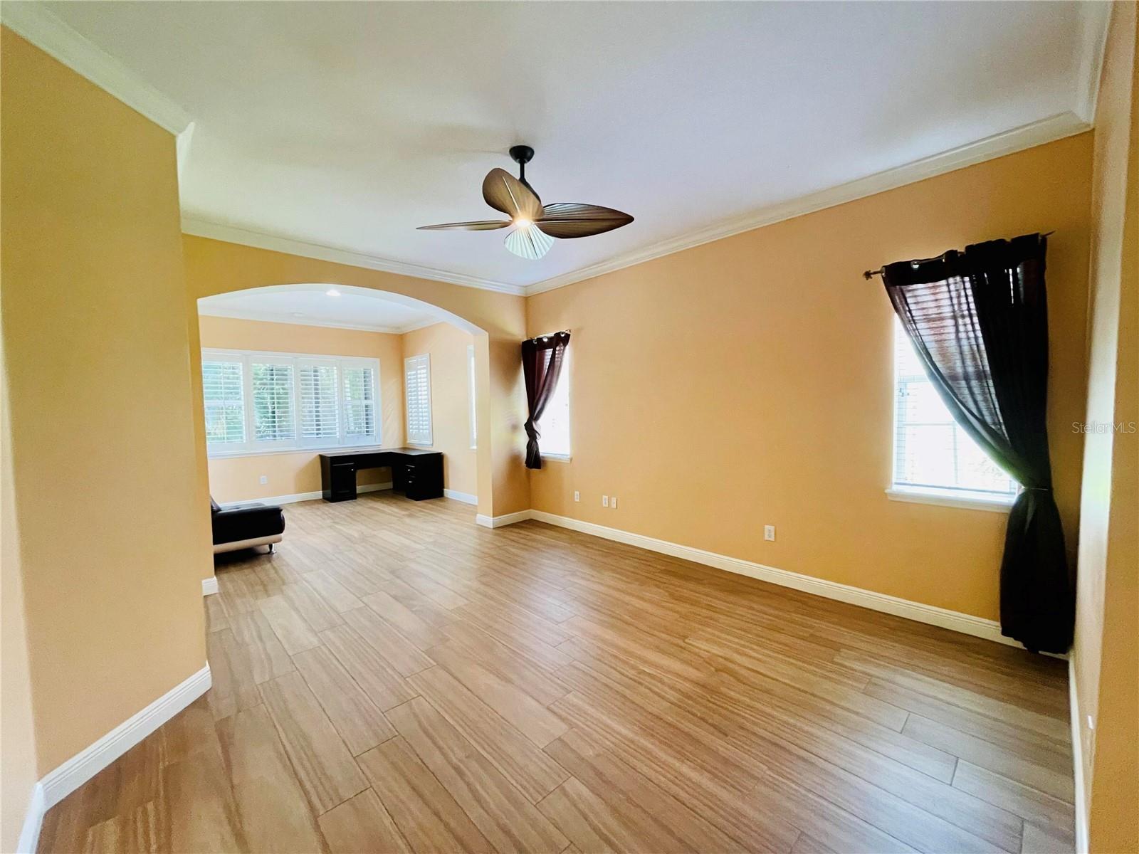 Image 10 of 48 For 11909 Mandevilla Court