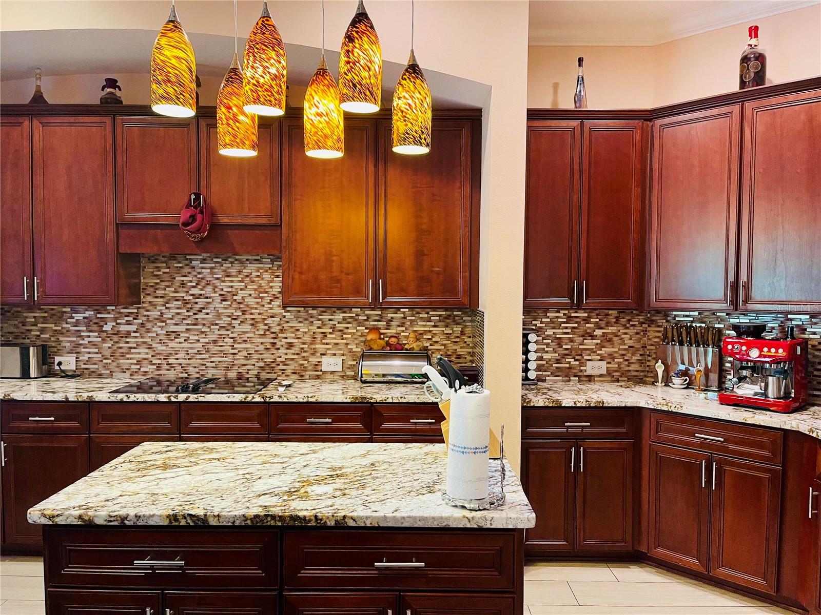 Image 20 of 48 For 11909 Mandevilla Court