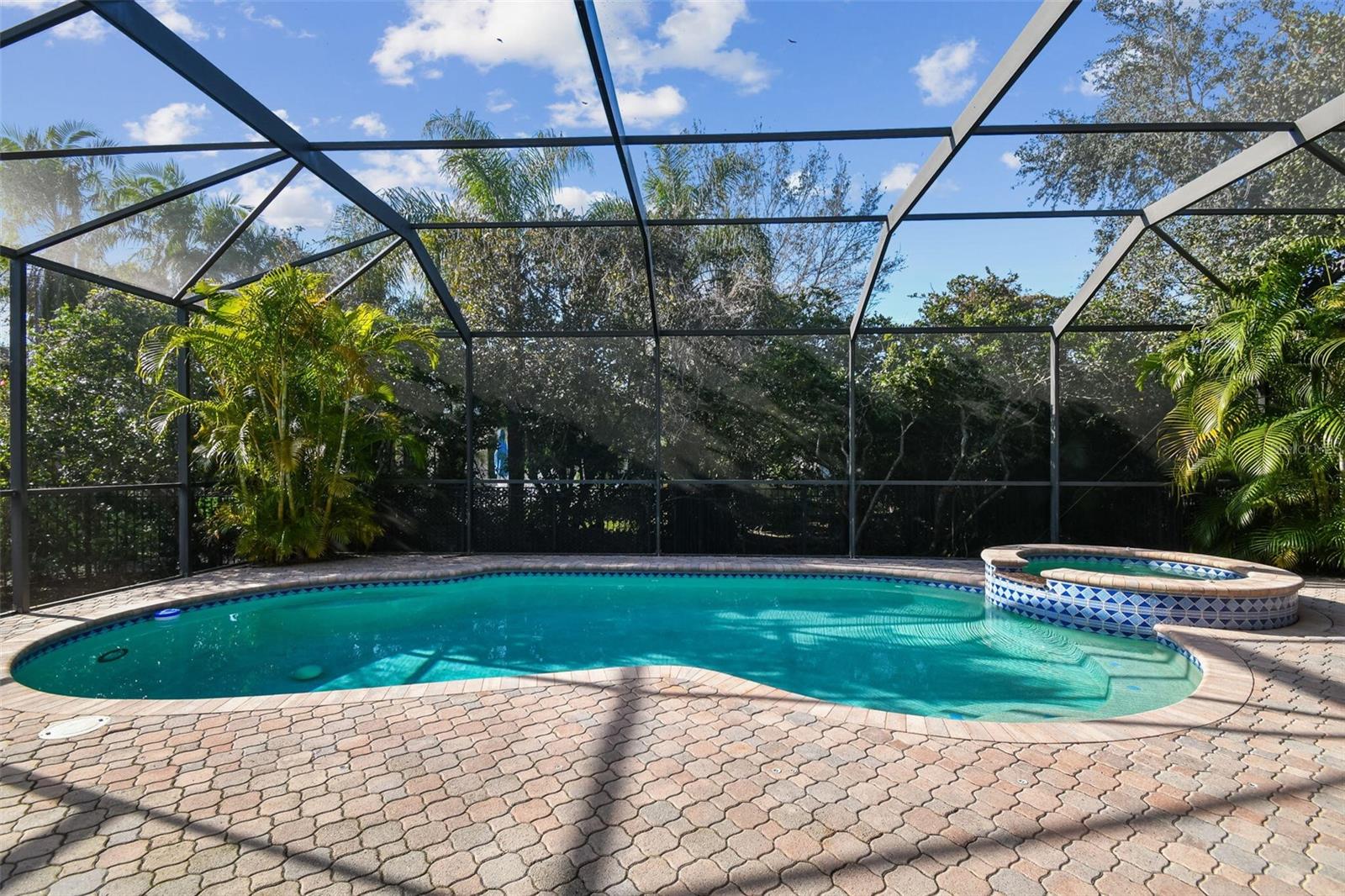 Image 38 of 48 For 11909 Mandevilla Court