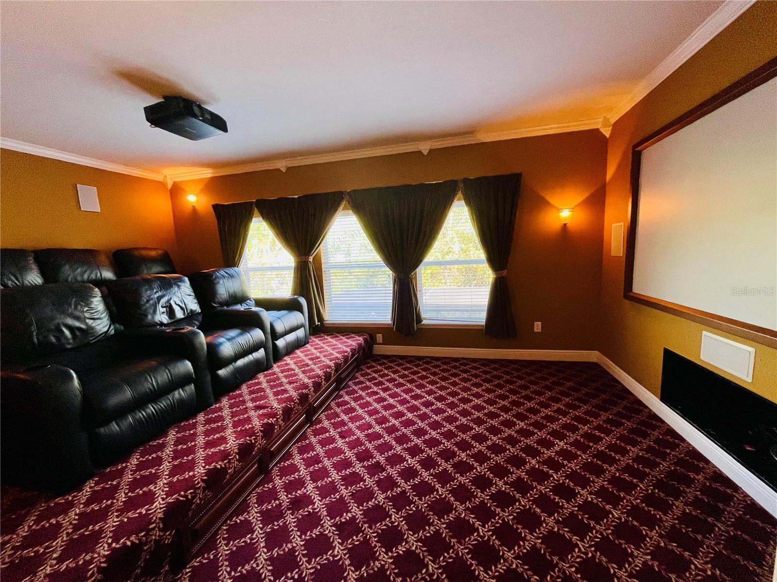Image 4 of 48 For 11909 Mandevilla Court