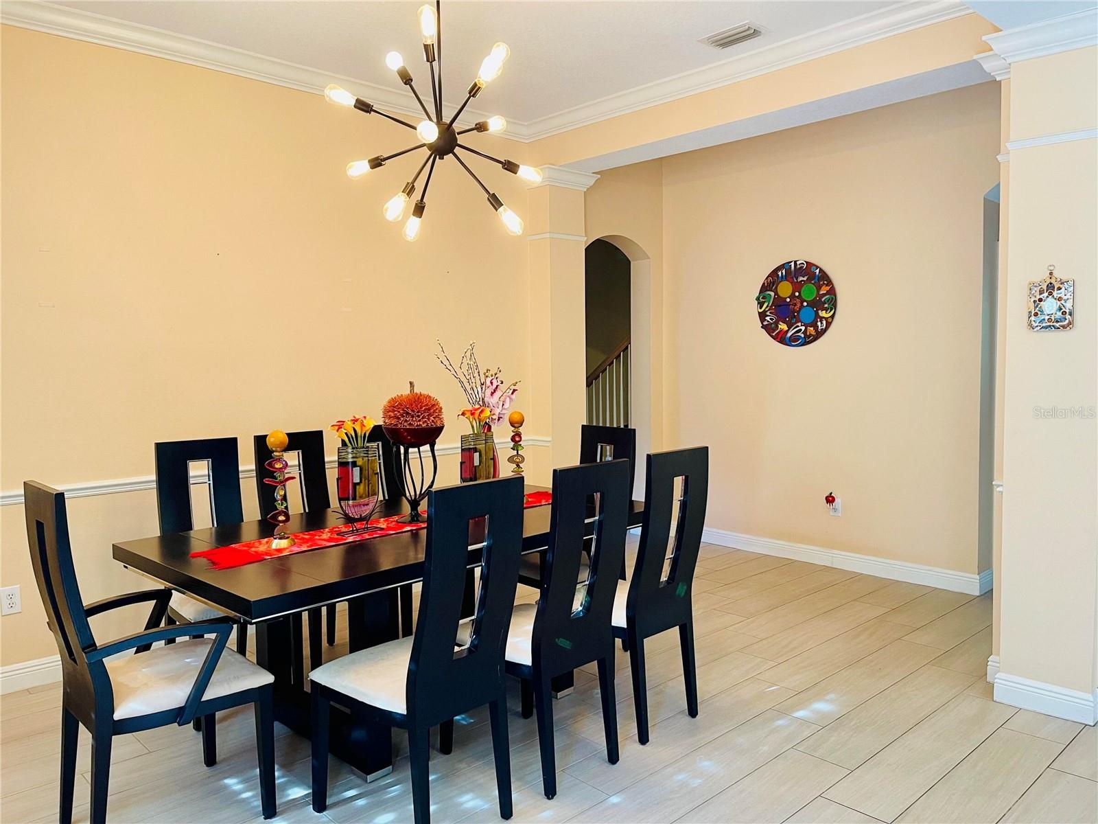 Image 7 of 48 For 11909 Mandevilla Court