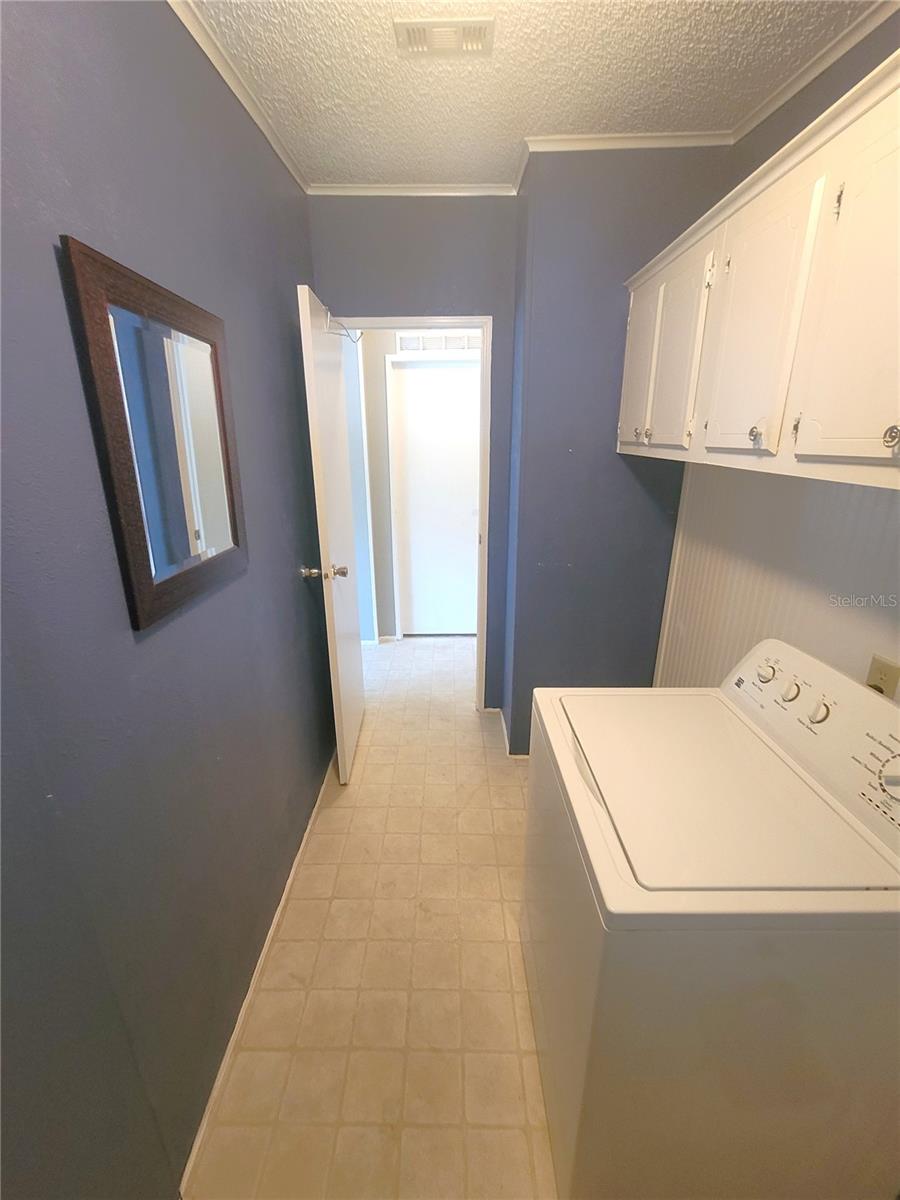 Image 3 of 32 For 1797 Fox Hill Drive
