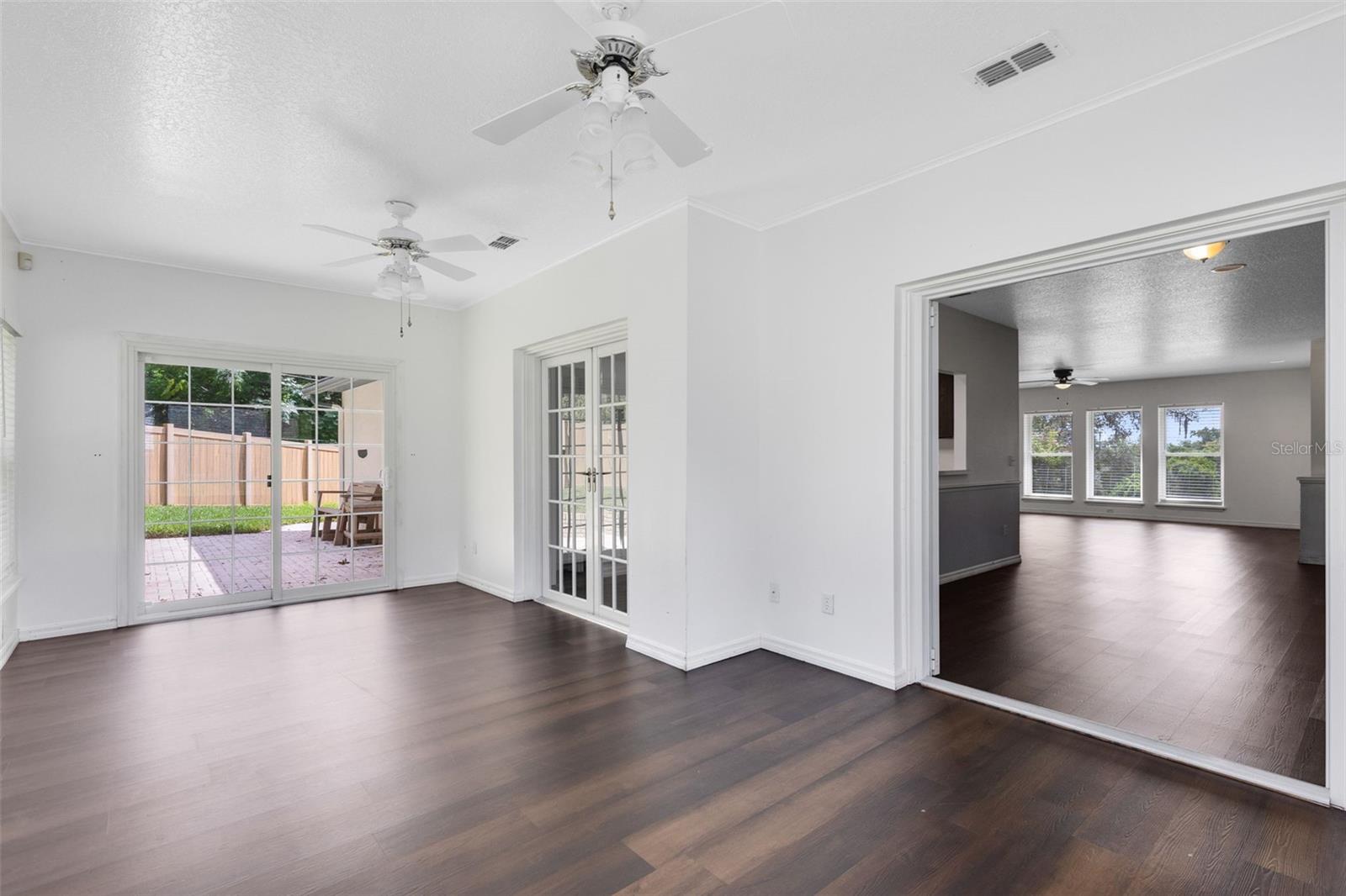 Image 12 of 33 For 1434 Atlantis Drive