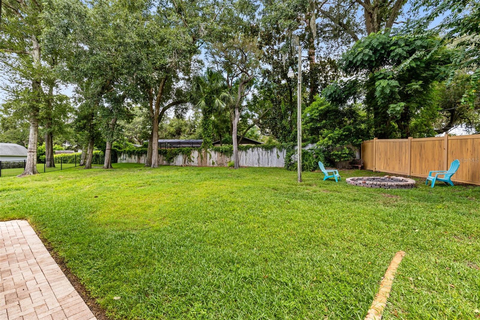 Image 26 of 33 For 1434 Atlantis Drive