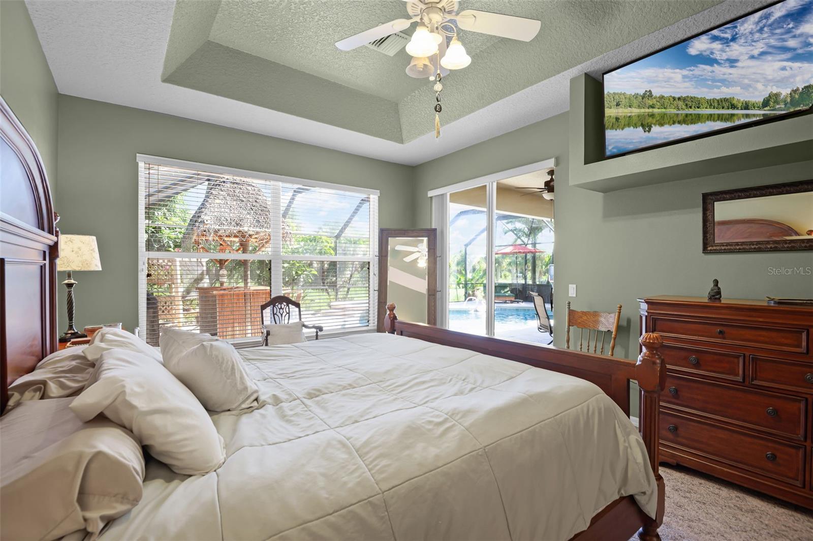 Image 14 of 98 For 390 Treasure Lagoon Lane