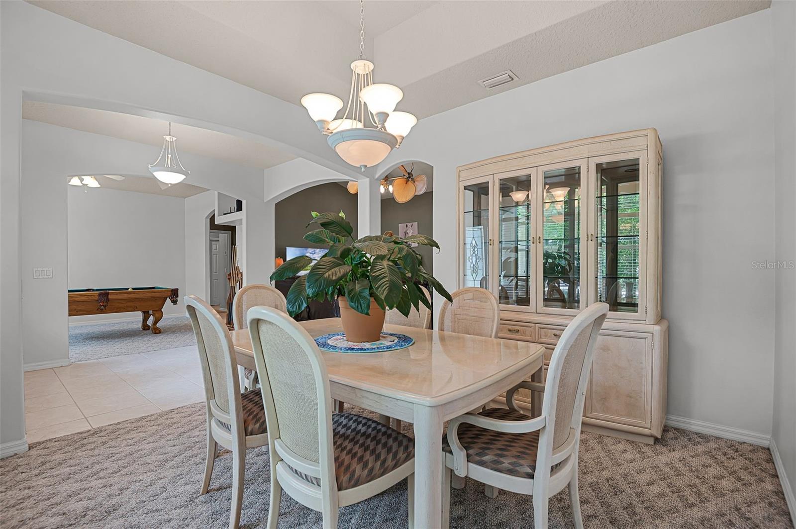 Image 32 of 98 For 390 Treasure Lagoon Lane