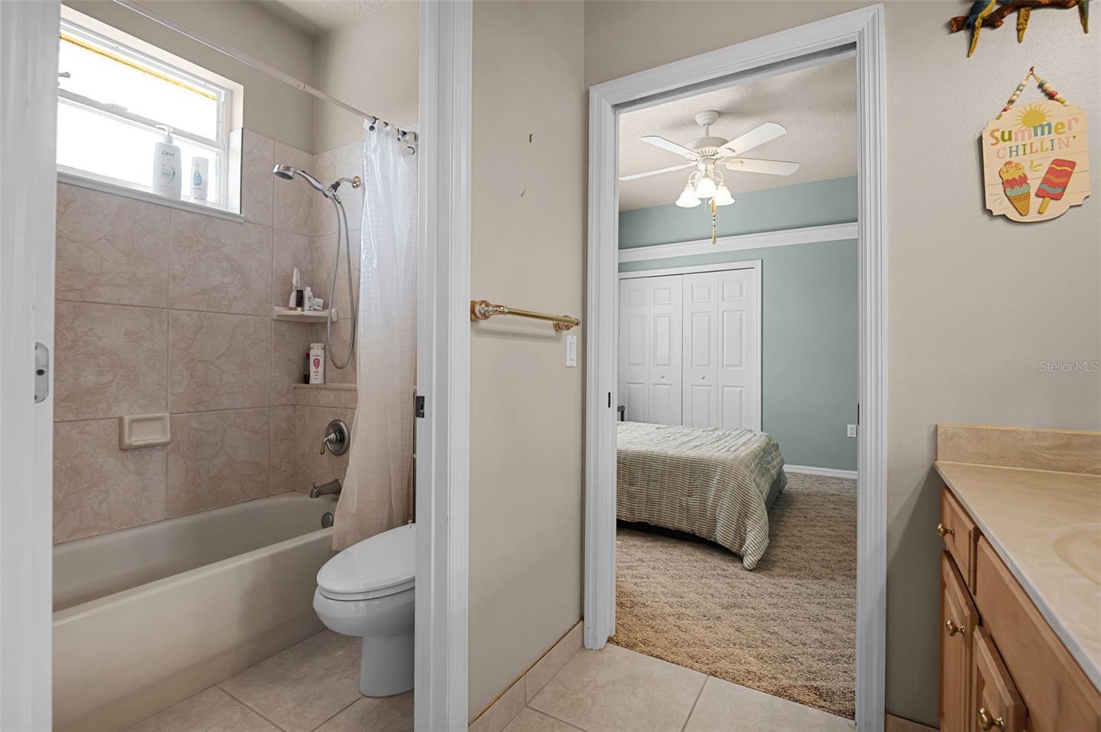 Image 47 of 98 For 390 Treasure Lagoon Lane