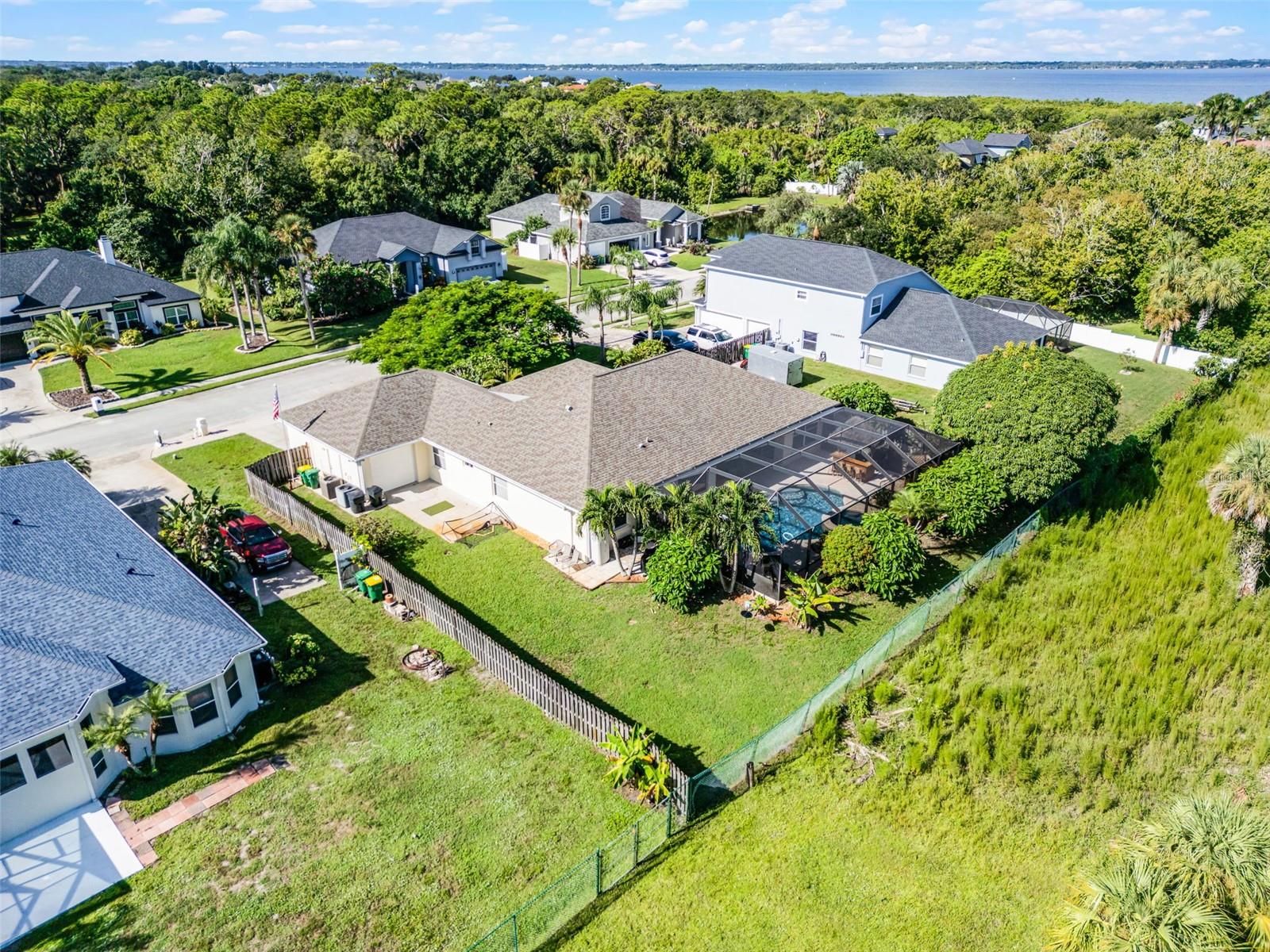 Image 60 of 98 For 390 Treasure Lagoon Lane