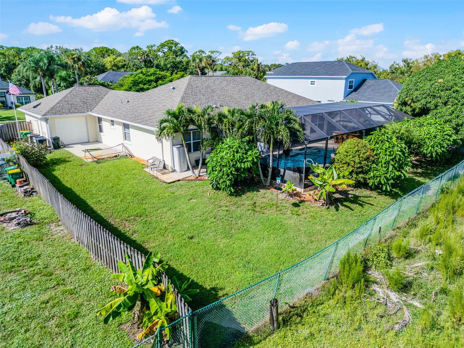 Image 70 of 98 For 390 Treasure Lagoon Lane