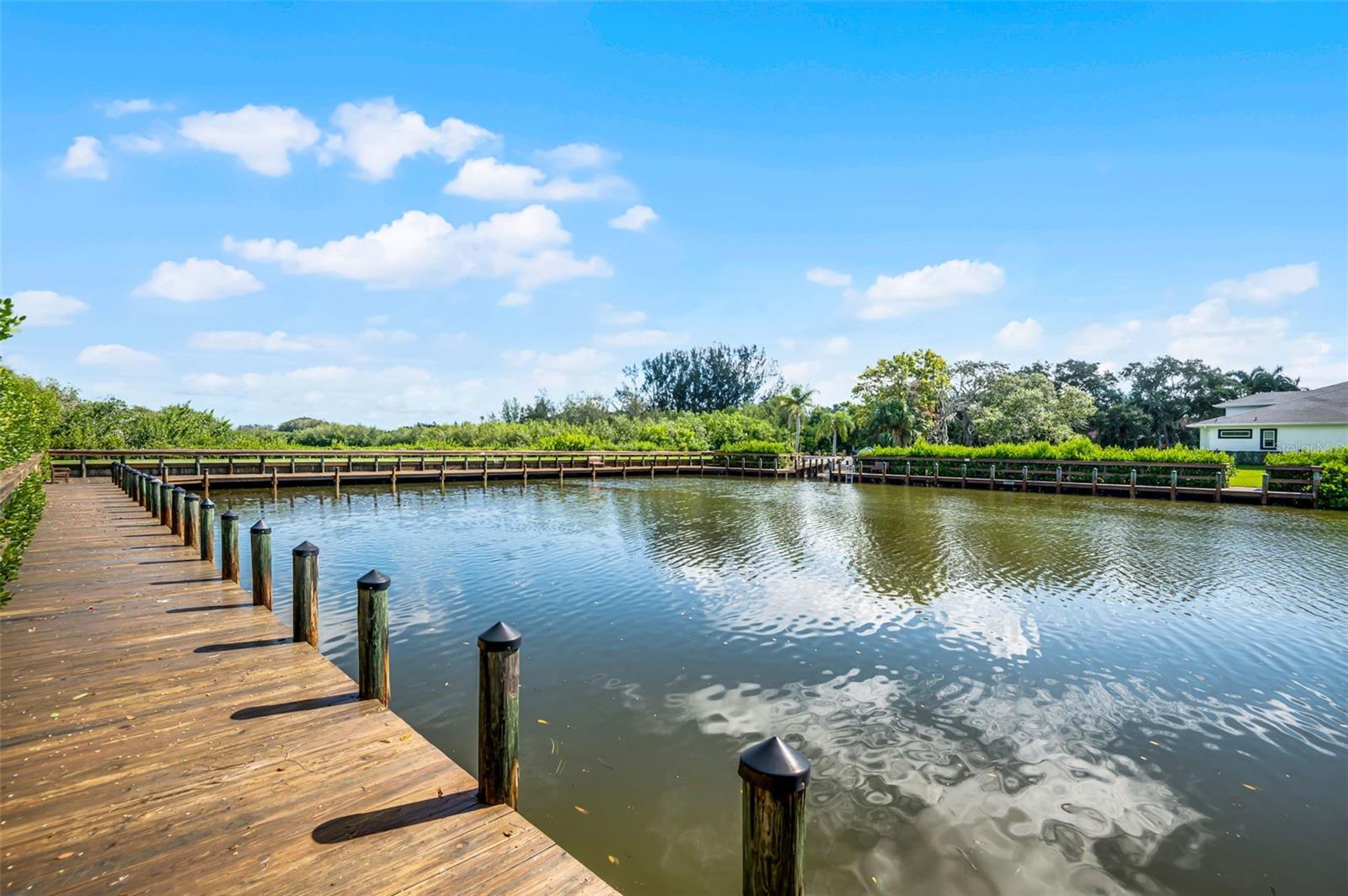Image 92 of 98 For 390 Treasure Lagoon Lane